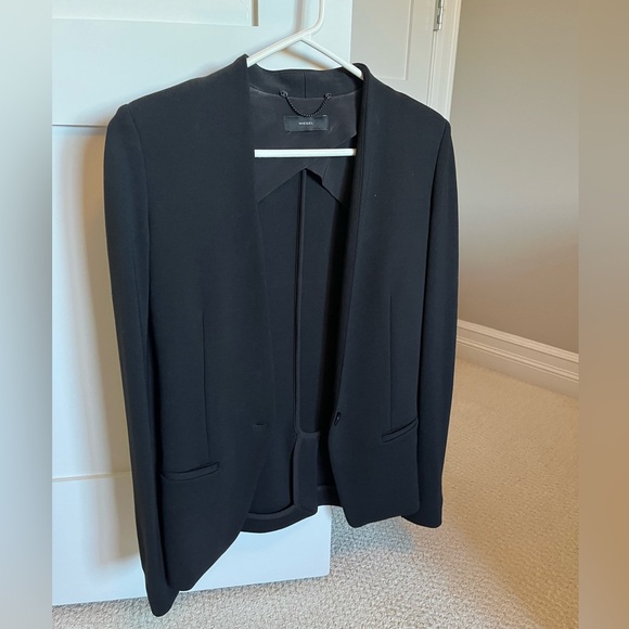 Diesel Black stylish blazer that you can dress up or down! - Picture 1 of 7